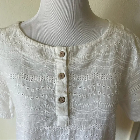 White 100% COTTON Embroidered Lace Hollow Out Blouse Short Sleeve - Picture 12 of 13